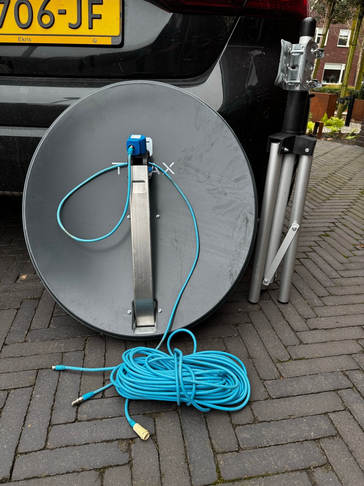Complete schotelantenne set met statief en kabel, Audio, Tv en Foto, Schotelantennes, Ophalen of Verzenden, Gebruikt, (Schotel)antenne