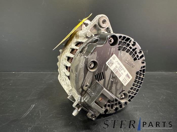 Dynamo van een Mercedes Sprinter, Gebruikt, -, Ophalen of Verzenden, -