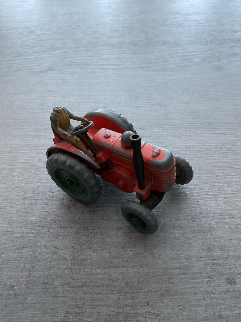 Dinky Toys tractor met bestuurder/ Aveling - Barford, Verzenden, Gebruikt