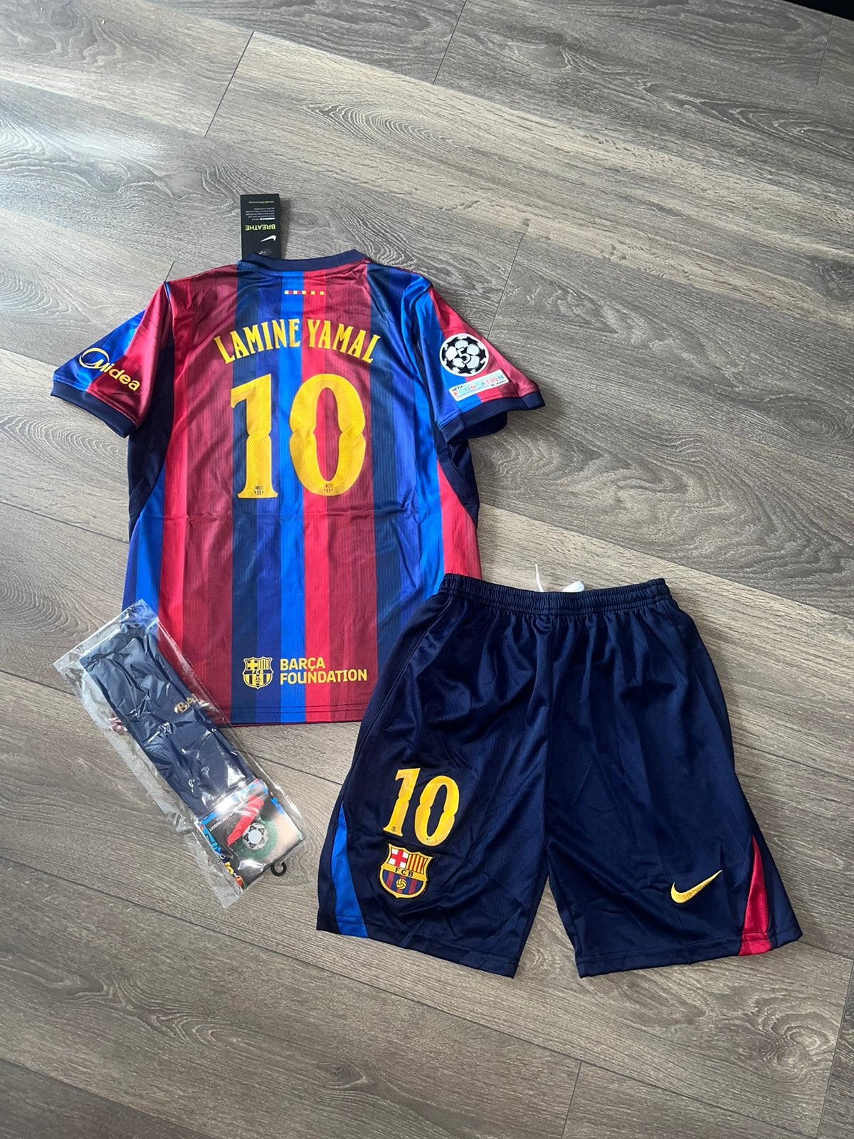 Lamine Yamal 10 Barcelona Thuistenue (Kids), Maat XS of kleiner, Ophalen of Verzenden, Nieuw, Shirt