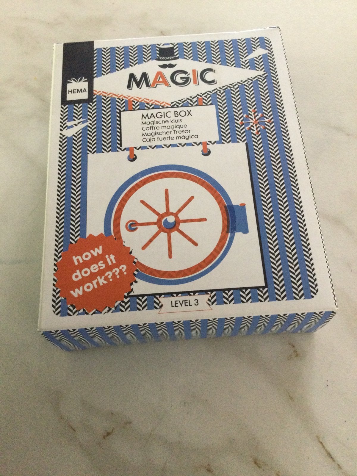 Magic Box gezelschapsspel level 3/ kraak de kluis, Ophalen of Verzenden, Zo goed als nieuw