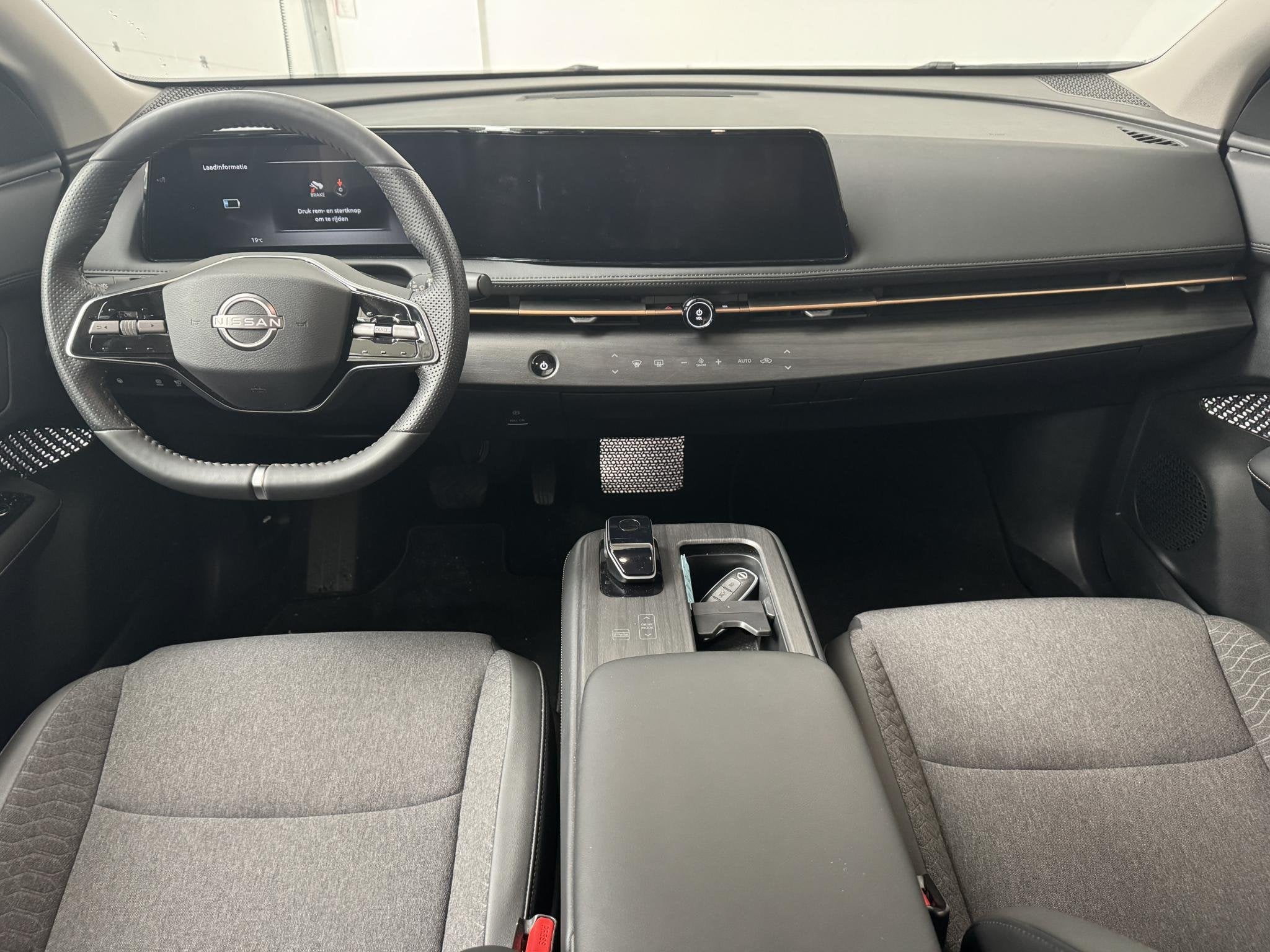 Nissan Ariya Advance 91 kWh | Navigatie | 360° Camera | Sto, Auto's, Gebruikt, Met garantie (alle), Leder en Stof, Ariya