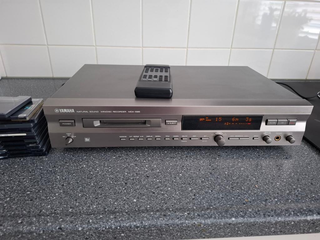 YAMAHA MDX-595 MINIDISC SPELER MET 11 DISCS, Ophalen of Verzenden, Gebruikt, Overige merken