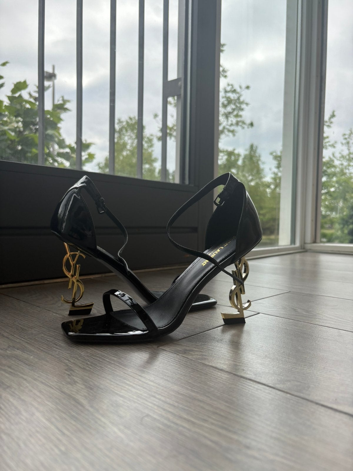 Mooie classy hakken, Kleding | Dames, Schoenen, Nieuw, Schoenen met hoge hakken, Zwart, Verzenden