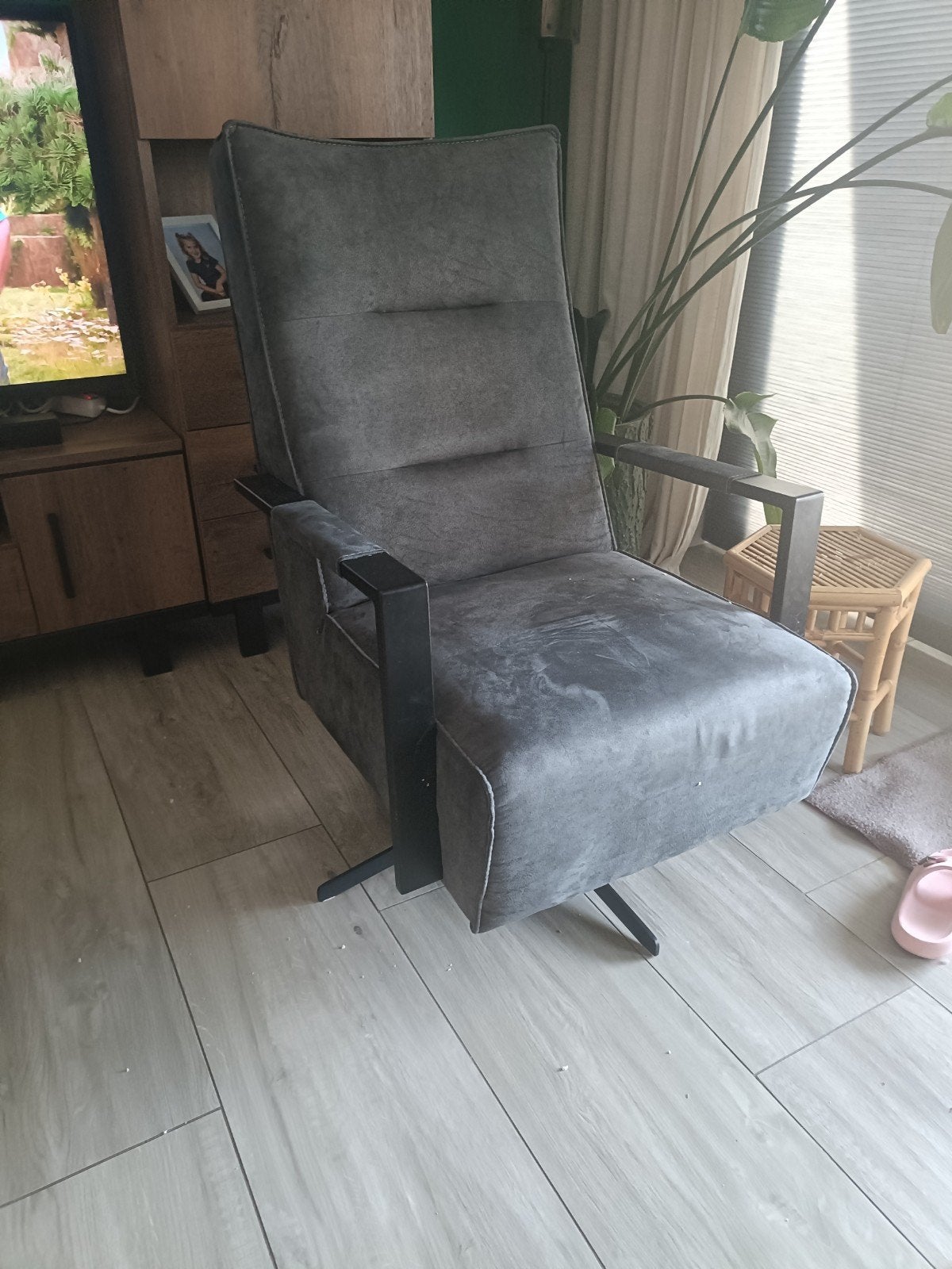 Draai fauteuil Bommel Wonen - Antraciet - Goede staat, Huis en Inrichting, Ophalen of Verzenden, Zo goed als nieuw, Minder dan 75 cm