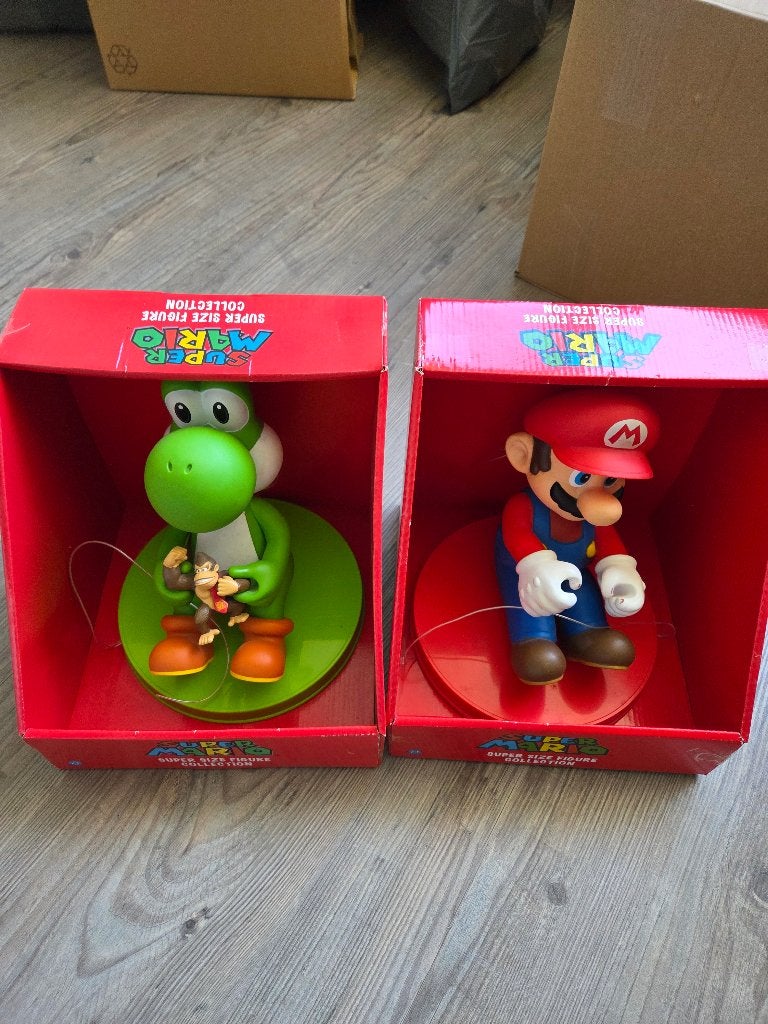 Super mario en Yoshi figuren in originele doos, Verzamelen, Ophalen of Verzenden, Gebruikt