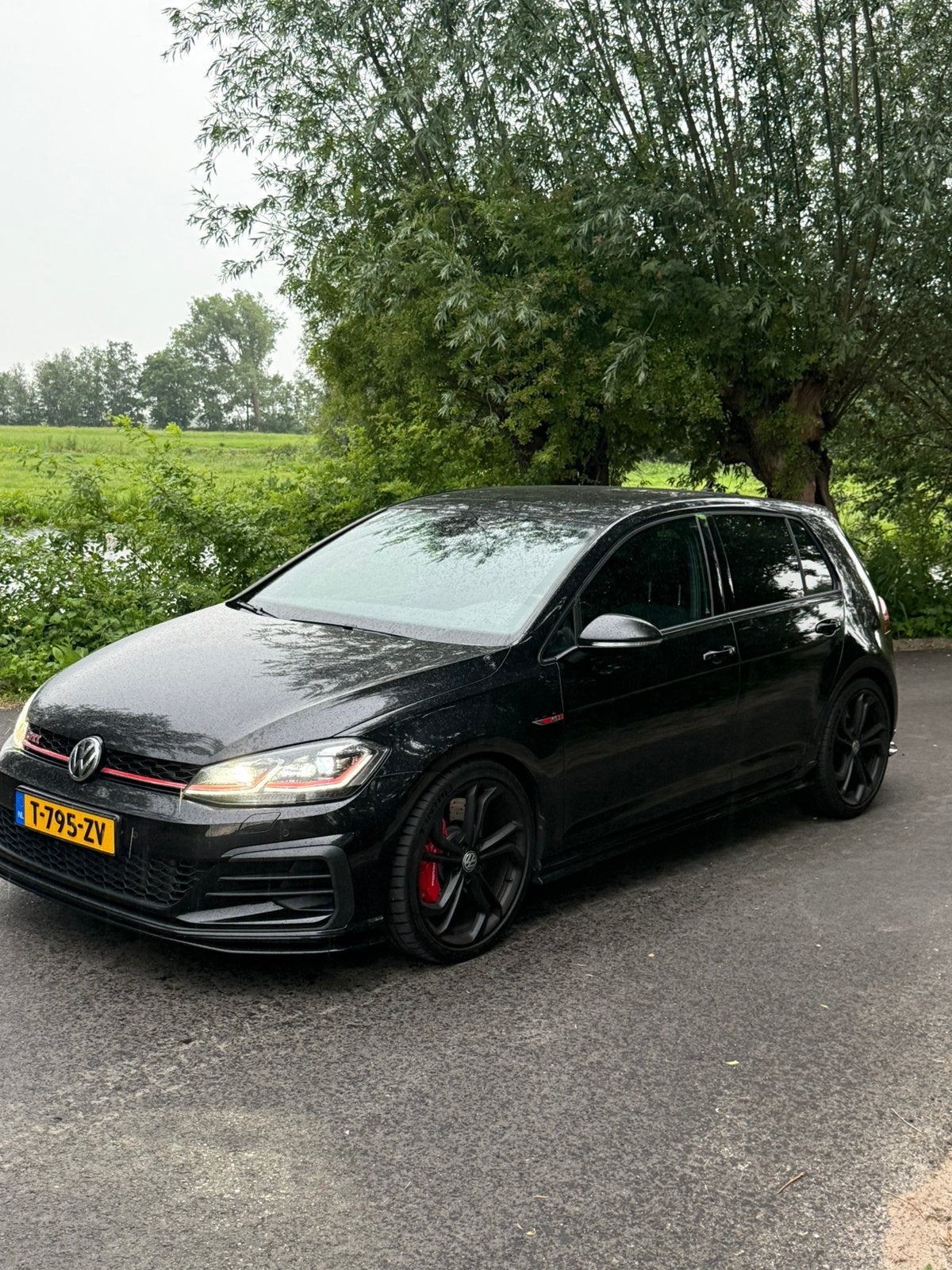 Vw Golf TCR | Stage 2 | Akrapovic | Pano | Porsche remmen, Auto's, Volkswagen, Leder en Stof, Zwart, Dealer onderhouden, Sportstoelen