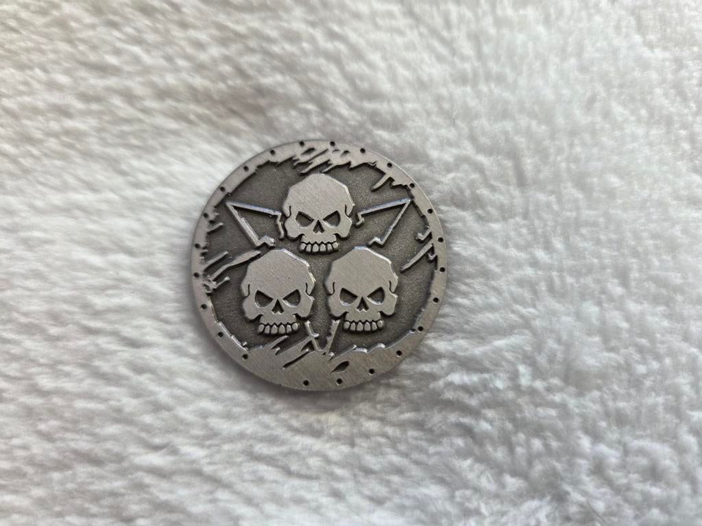 Warhammer Coin 40K Death Guard, Hobby en Vrije tijd, Wargaming, Ophalen of Verzenden, Zo goed als nieuw, Warhammer, Toebehoren