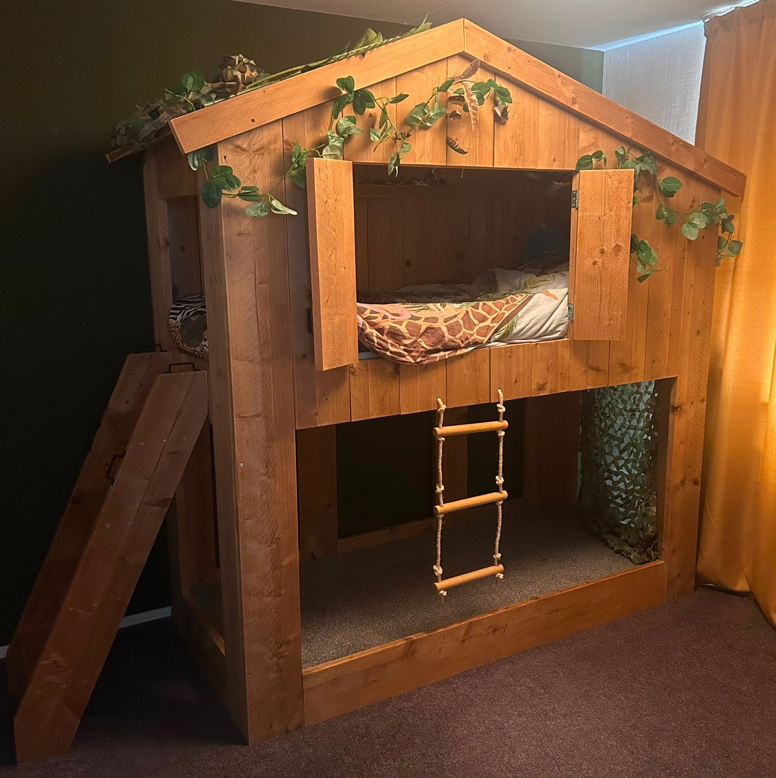 Eenpersoon bedhuisje, stapelbed, boomhut, kinderbed, Kinderen en Baby's, Ophalen, Zo goed als nieuw, Stapelbed