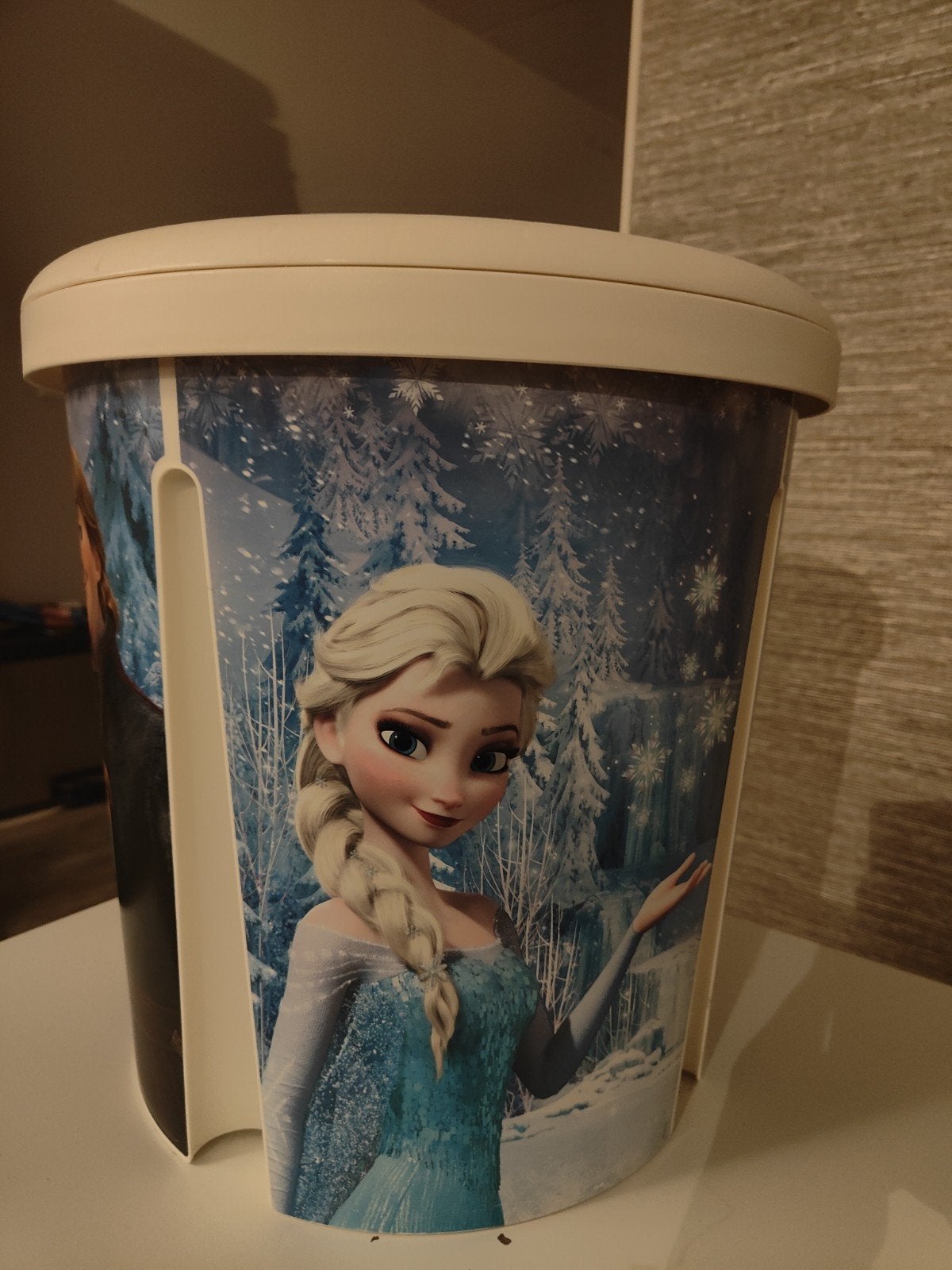 Frozen Opbergton / Speelgoedbak met Deksel, Ophalen, Gebruikt