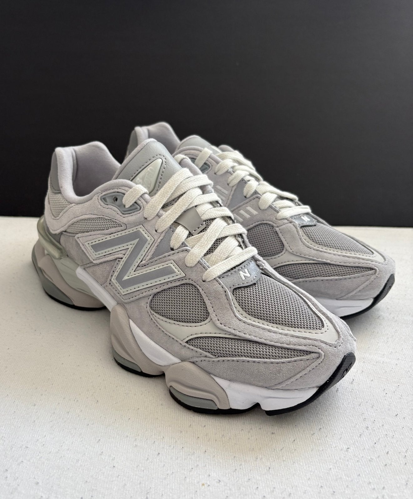 New Balance 9060 Concrete EU 41.5/US 8, Overige kleuren, Verzenden, Nieuw, Sneakers of Gympen