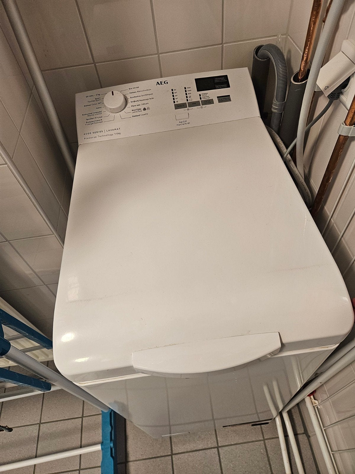 AEG Bovenlader Wasmachine - Alls nieuw (sluiting defec, Witgoed en Apparatuur, Wasmachines, Ophalen of Verzenden, 1200 tot 1600 toeren