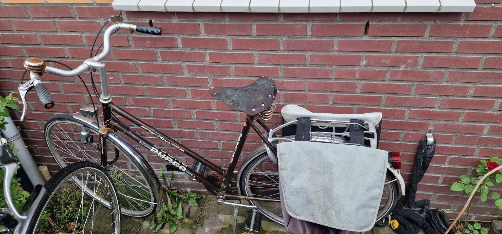 Oude fiets - Vintage model met fietstassen, Gebruikt, 57 tot 61 cm, Trommelrem, Ophalen
