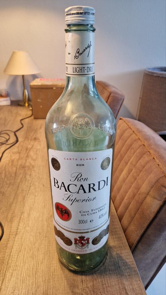 Lege oude 3 liter Bacardi fles - Decoratie / Verzamelaar, Ophalen of Verzenden