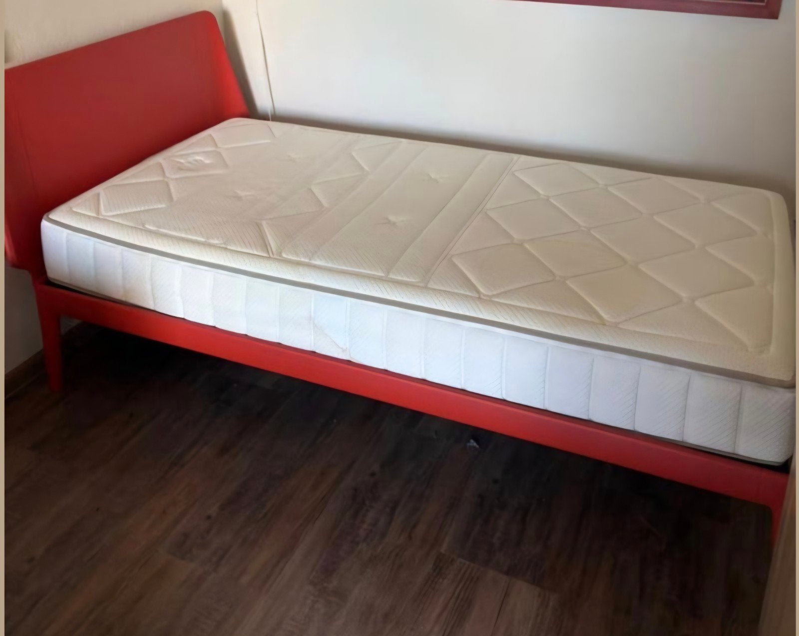 COMPLETE AUPING ESSENTIAL MET ACHTERWAND EN MATRAS 100-200, 90 cm, Eenpersoons, ., Akbedden