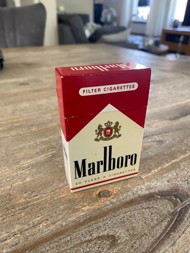 Vintage Marlboro promotie aansteker werkend, Ophalen of Verzenden, Gebruikt, Aansteker