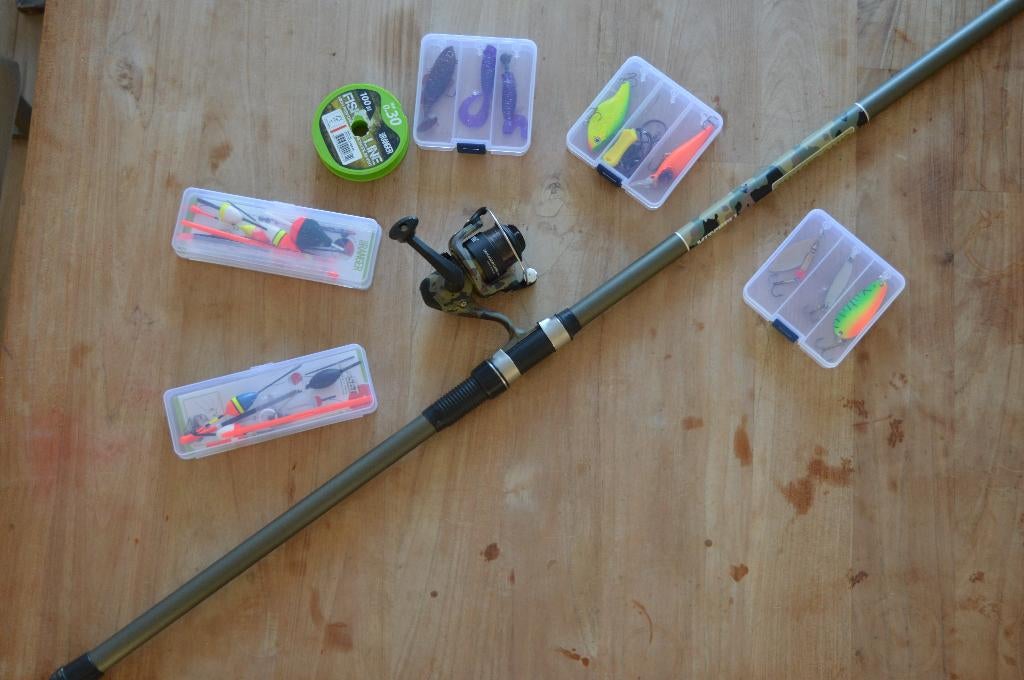 Complete Mitchell Camo Roofvis Set met veel extra’s!, Ophalen of Verzenden, Zo goed als nieuw, Complete hengel