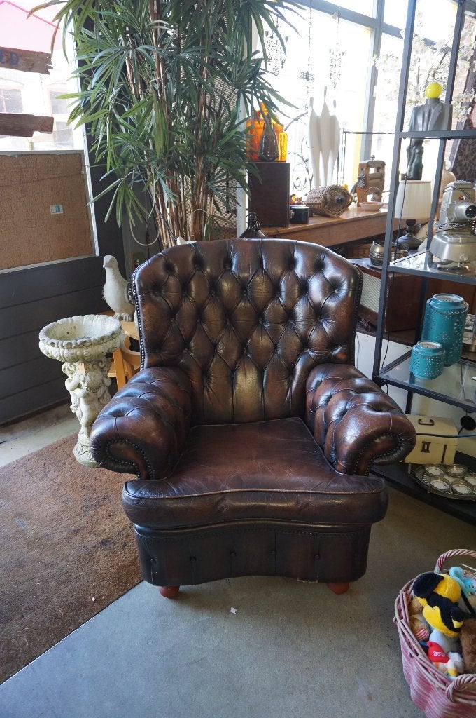 Karaktervolle originele Chesterfield fauteuil, Huis en Inrichting, Fauteuils, Ophalen, Gebruikt, Vintage klassiek, 75 tot 100 cm