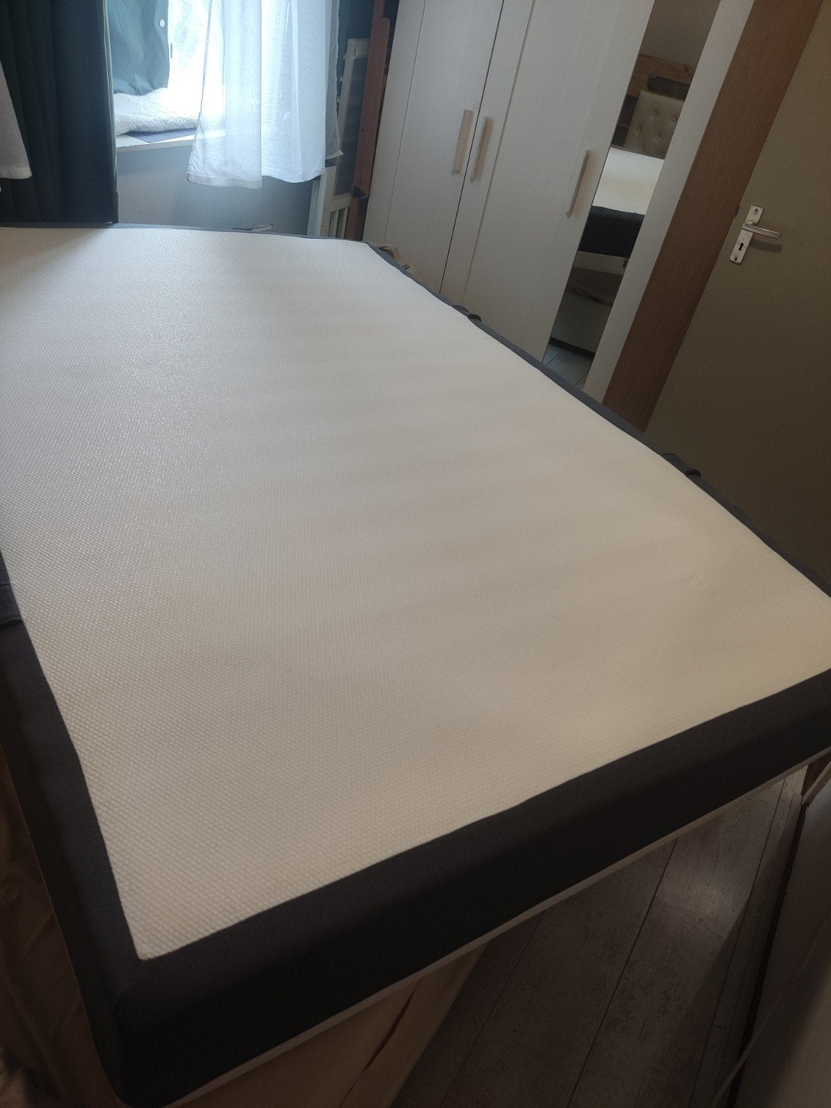 Emma Sleep O2 Matras 140x200 cm, Huis en Inrichting, Ophalen, Tweepersoons, 140 cm, Zo goed als nieuw