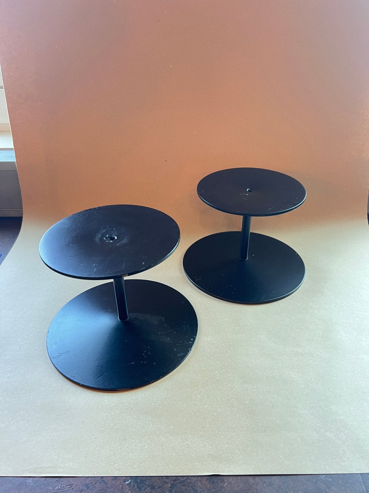 Set van 2 zwarte metalen kandelaars/statief, Huis en Inrichting, Gebruikt, Zwart, Ophalen of Verzenden, Metaal