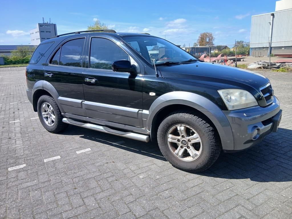 Kia Sorento 2.4 I 16V 2005 Zwart, 4 cilinders, Zwart, Origineel Nederlands, Handgeschakeld