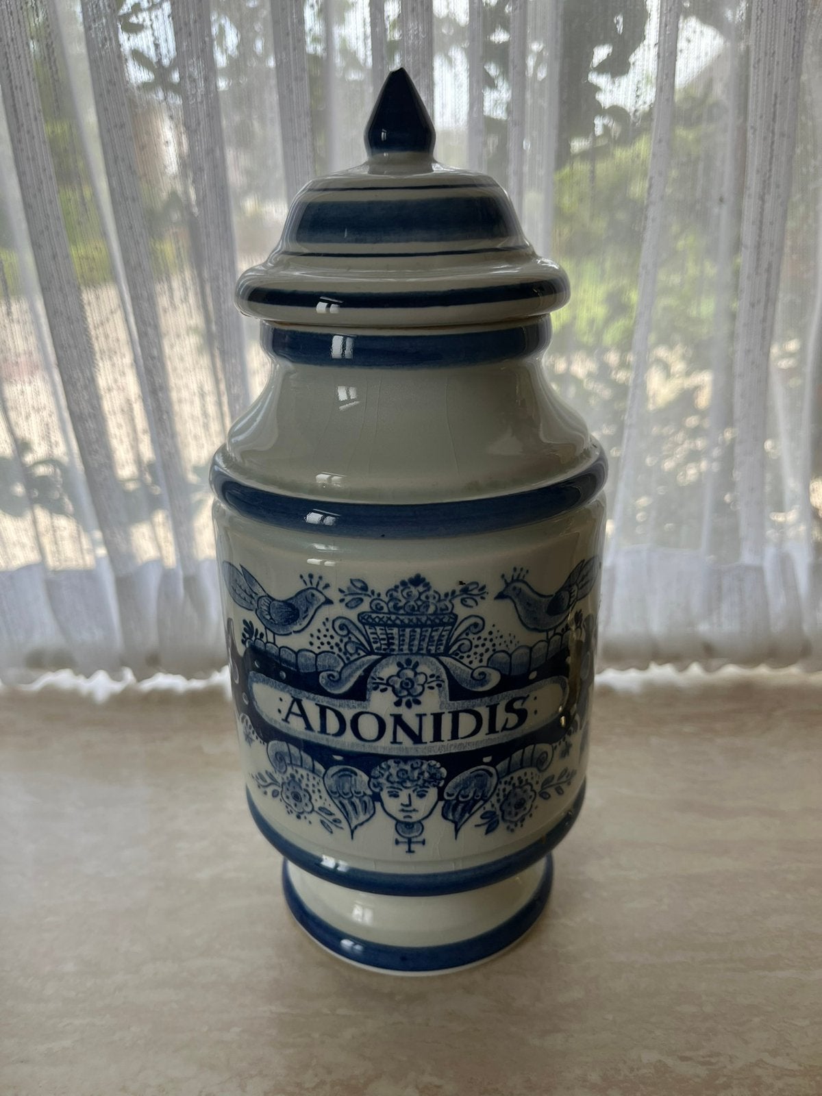Antieke apothekers vaas pot, Ophalen