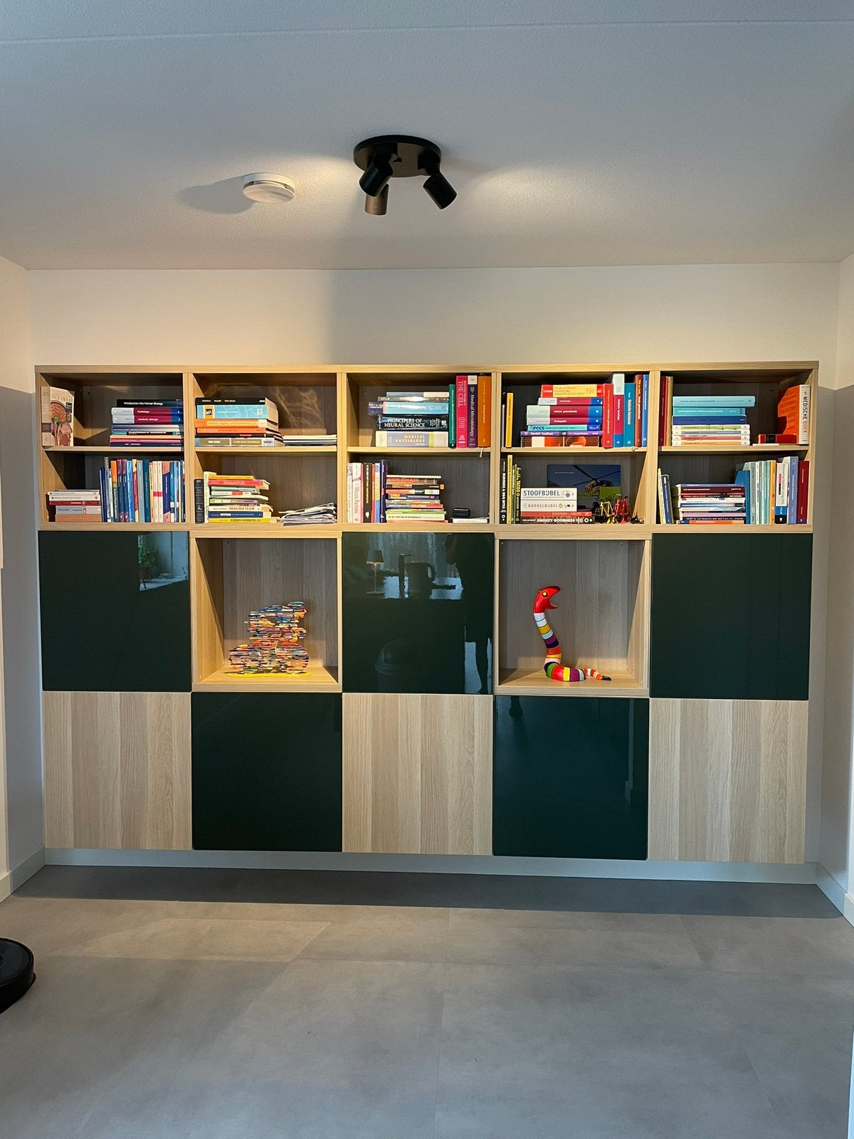Ikea Besta Wandmeubel, Ophalen, 250 tot 300 cm, Met deur(en), Zo goed als nieuw