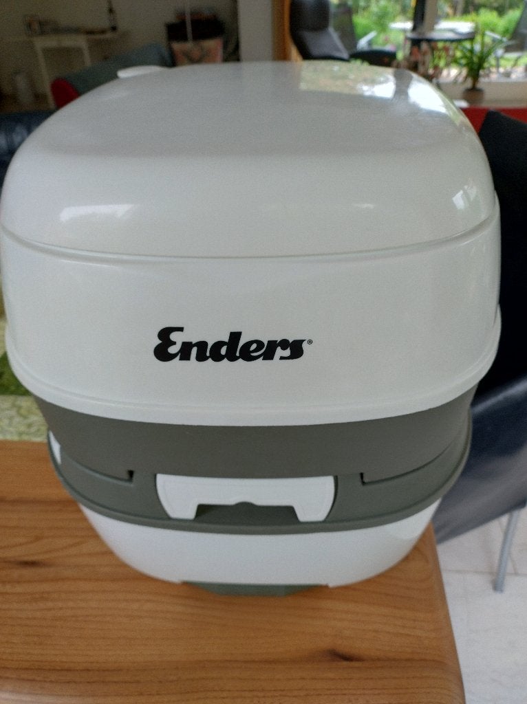 Enders - Comfort Chemisch Toilet - kampeer toilet, Caravans en Kamperen, Ophalen of Verzenden, Zo goed als nieuw
