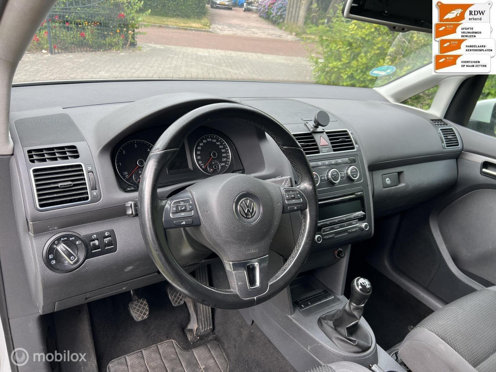 Nette VW Touran 1.6 TDI Comfortline BM Grijskenteken bj 2014, Voorwielaandrijving, Euro 5, Gebruikt, 4 cilinders