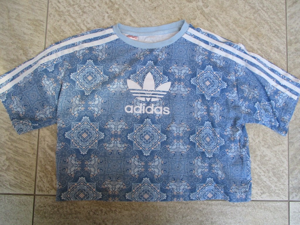 Adidas cropped T-shirt blauw maat 152 shirt, Kinderen en Baby's, Kinderkleding | Maat 152, Adidas, Meisje, Ophalen of Verzenden