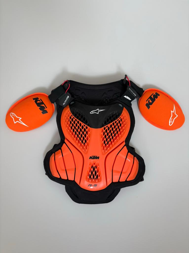 Alpinestars A5 KTM body protector kind bescherming motocross, Motoren, Kleding | Motorkleding, Motorcrosskleding, Kinderen, Tweedehands