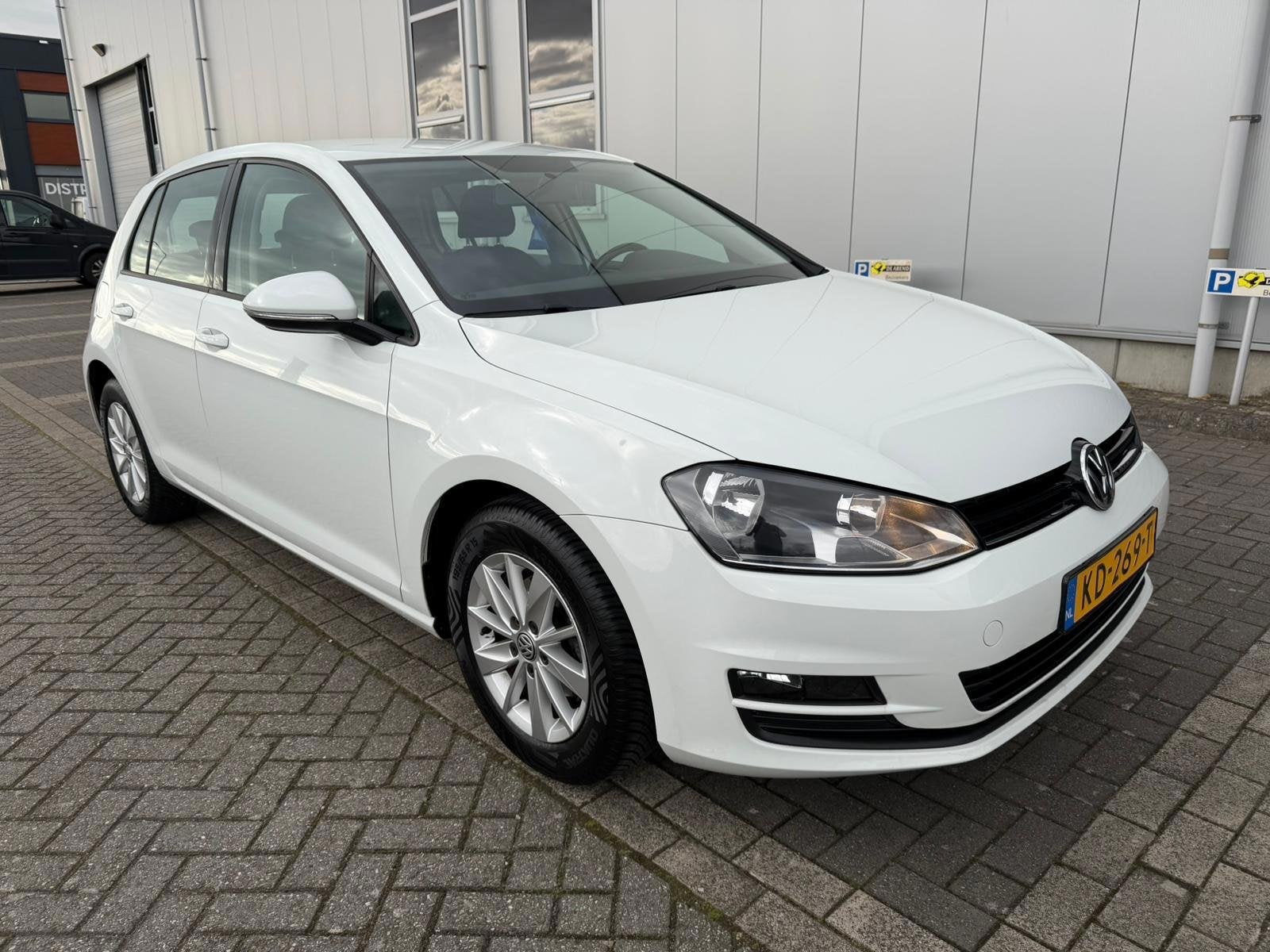 Volkswagen Golf 1.2 TSI Edition, Voorwielaandrijving, 86 pk, Gebruikt, Euro 6