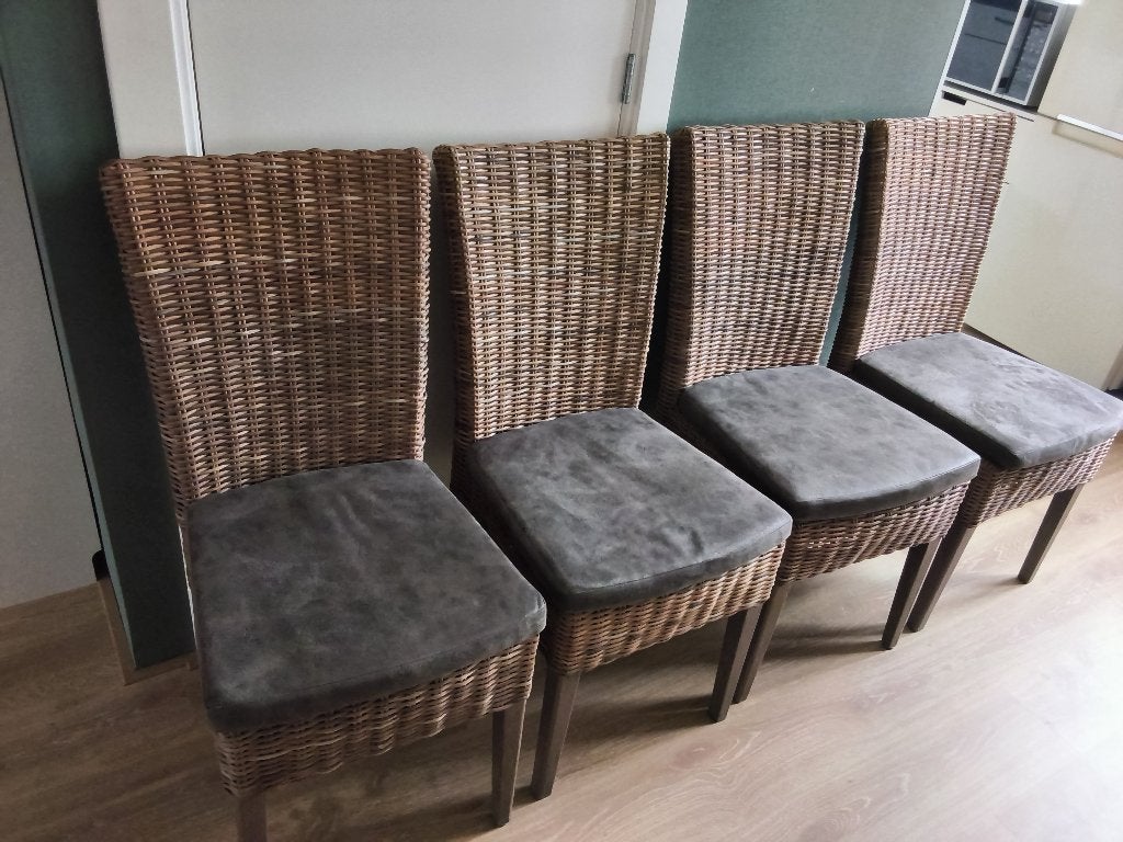 4 eetkamer stoelen, Huis en Inrichting, Stoelen, Ophalen, Gebruikt, Bruin, Hout