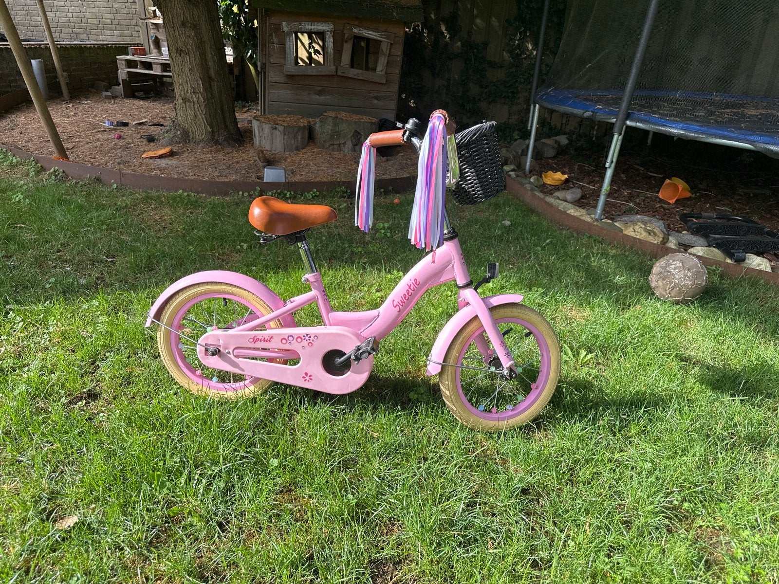 Roze kinderfiets Spirit Sweetie 14 inch met mandje, Ophalen, Terugtraprem, Zijwieltjes, Gebruikt