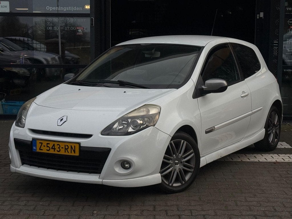 Renault CLIO GT 1.6 Dynamique CARPLAY/128PK/AIRCO/CRUISE/NET, Auto's, Voorwielaandrijving, Gebruikt, Zwart, 4 cilinders
