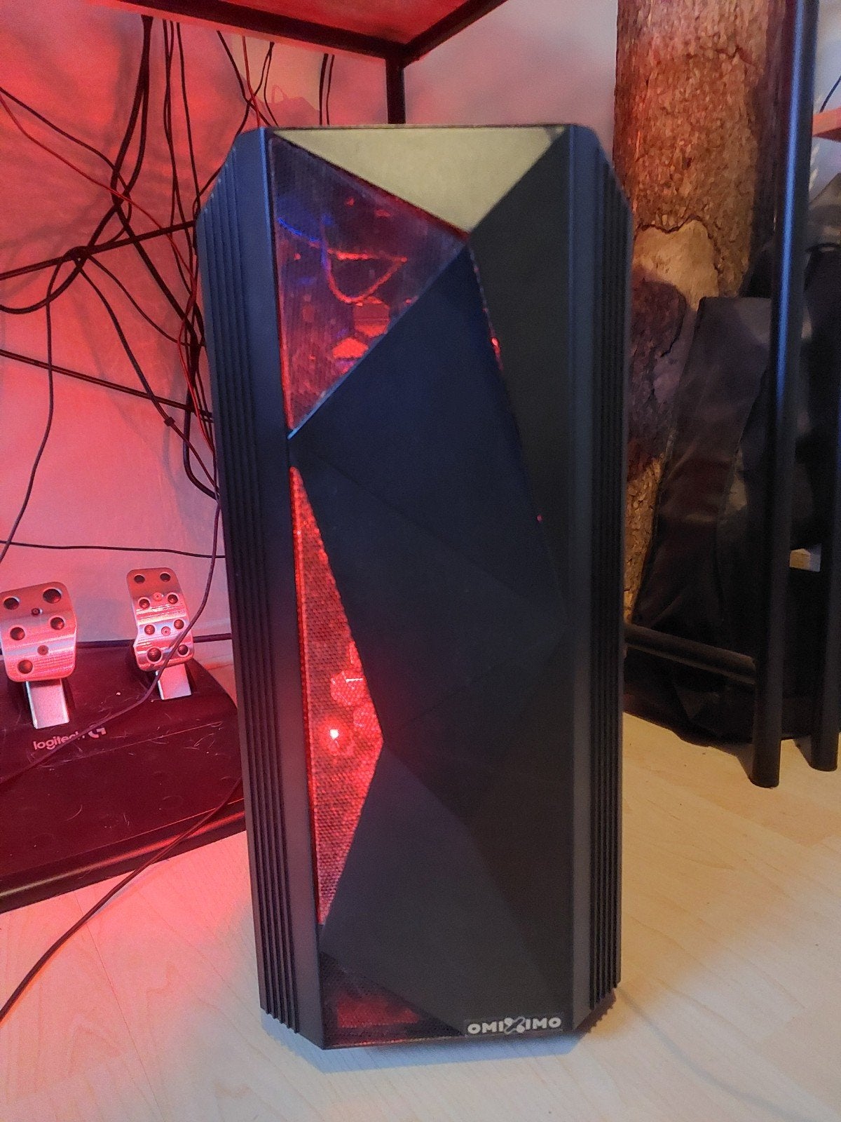 Foto 2 van gaming pc