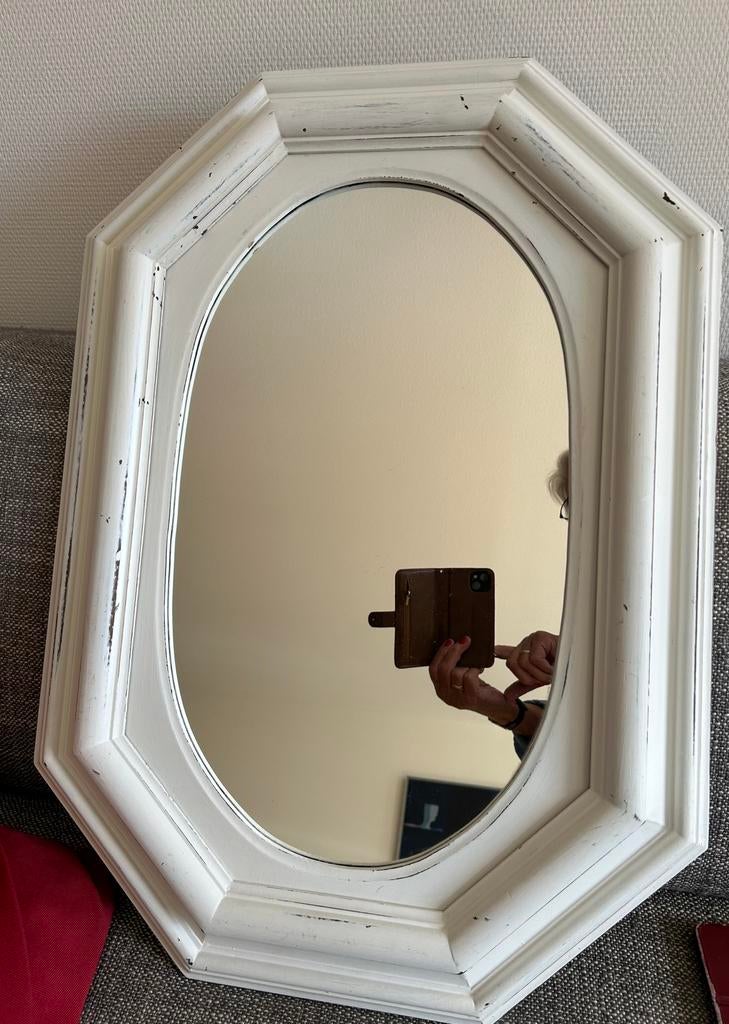 Spiegel met brede houten rand  vintage, Ophalen of Verzenden, Zo goed als nieuw, Minder dan 100 cm, Rechthoekig