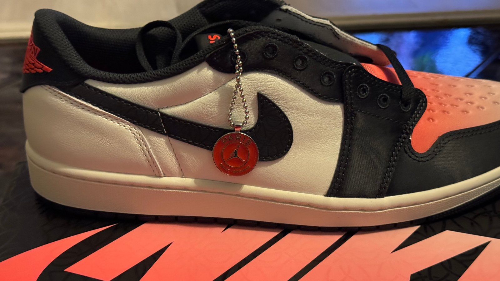 PSG Jordan 1 Low Retro maat 45,5, Kleding | Heren, Schoenen, Wit, Nieuw, Ophalen of Verzenden, Sneakers of Gympen