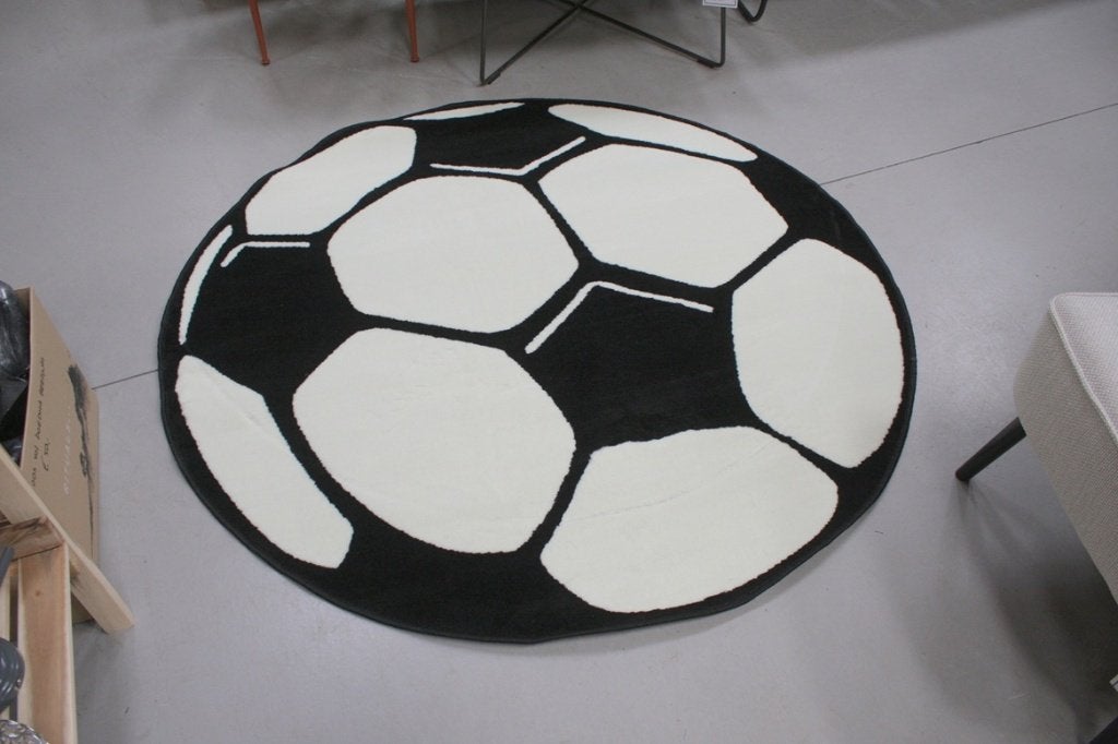 Leuk rond vloerkleed kinderkleed voetbal Ø150 cm zwart - wit, Huis en Inrichting, 150 tot 200 cm, Rond, Nieuw, Ophalen of Verzenden