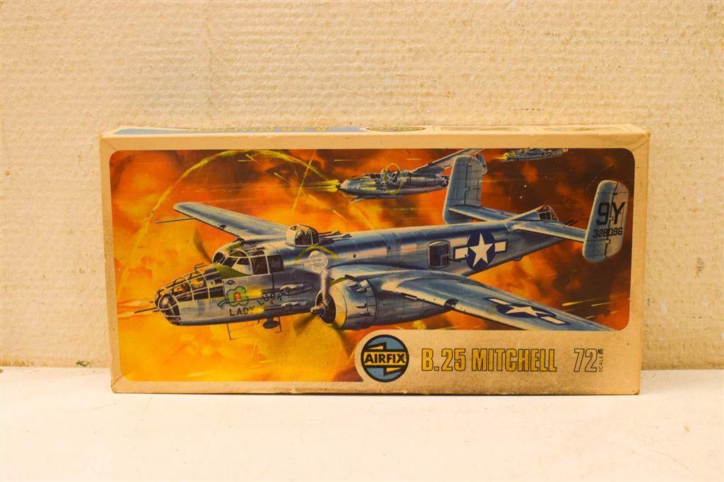 Airfix B 25 Mitchell 48672