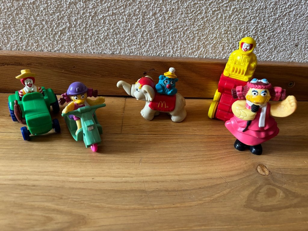 Happy Meal McDonald figuren, Verzamelen, Poppetjes en Figuurtjes, Ophalen of Verzenden, Gebruikt