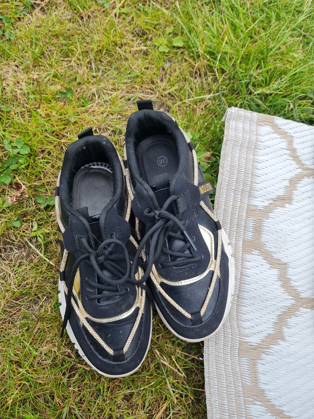 Schoenen maat 36, Ophalen of Verzenden, Zo goed als nieuw, Zwart, Sneakers of Gympen