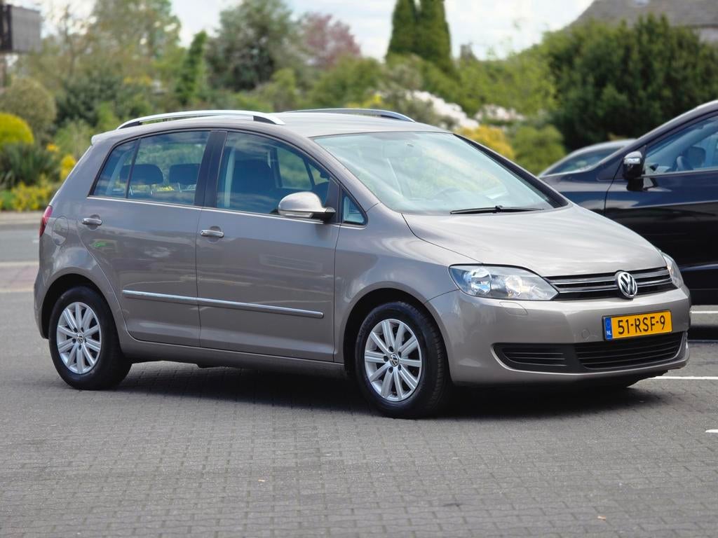 Volkswagen Golf Plus 1.2 TSI 77KW BMT 2011 Bruin, 4 cilinders, Origineel Nederlands, Handgeschakeld, 104 pk