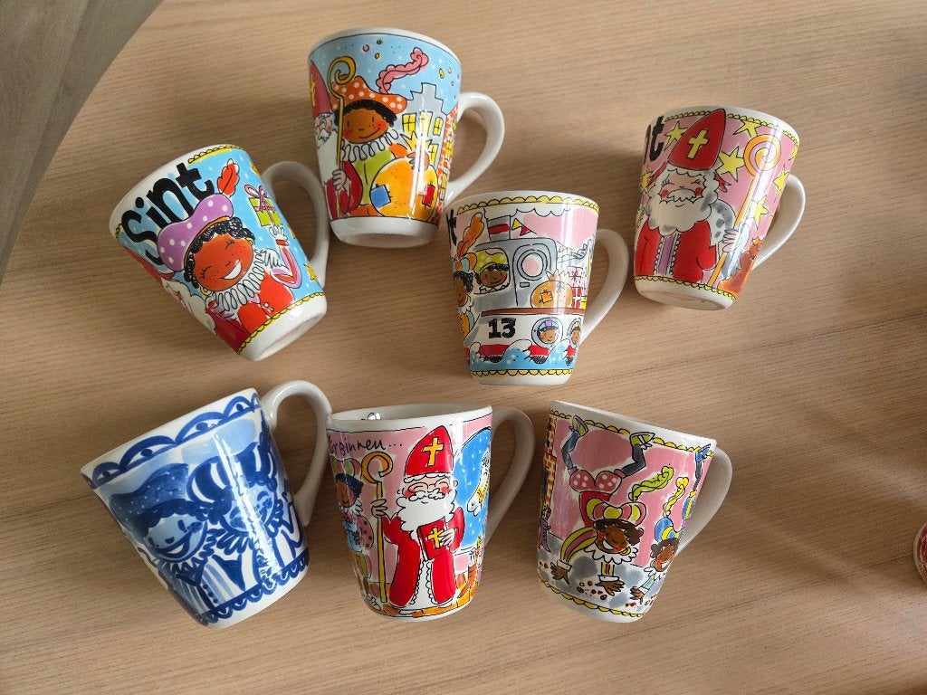 7 Bekers Blond Amsterdam Sinterklaas, Huis en Inrichting, Keuken | Servies, Ophalen, Zo goed als nieuw, Kop(pen) en/of Schotel(s)