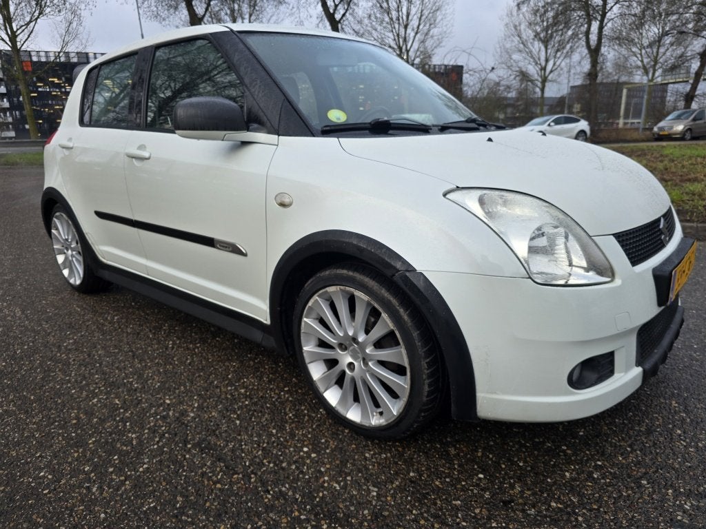 Suzuki Swift 1.3 Shogun (bj 2007), Voorwielaandrijving, 965 kg, 400 kg, Origineel Nederlands