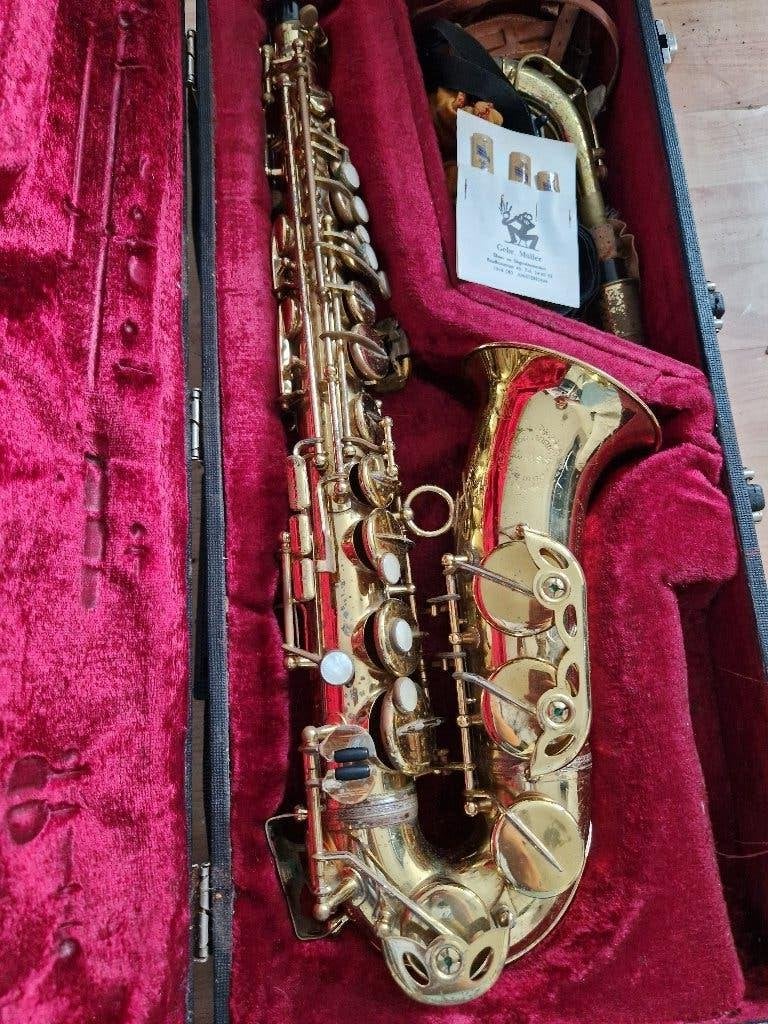 Altsaxofoon Ida Maria Grassi 47450, Muziek en Instrumenten, Blaasinstrumenten | Saxofoons, Ophalen, Gebruikt, Alt, Met koffer