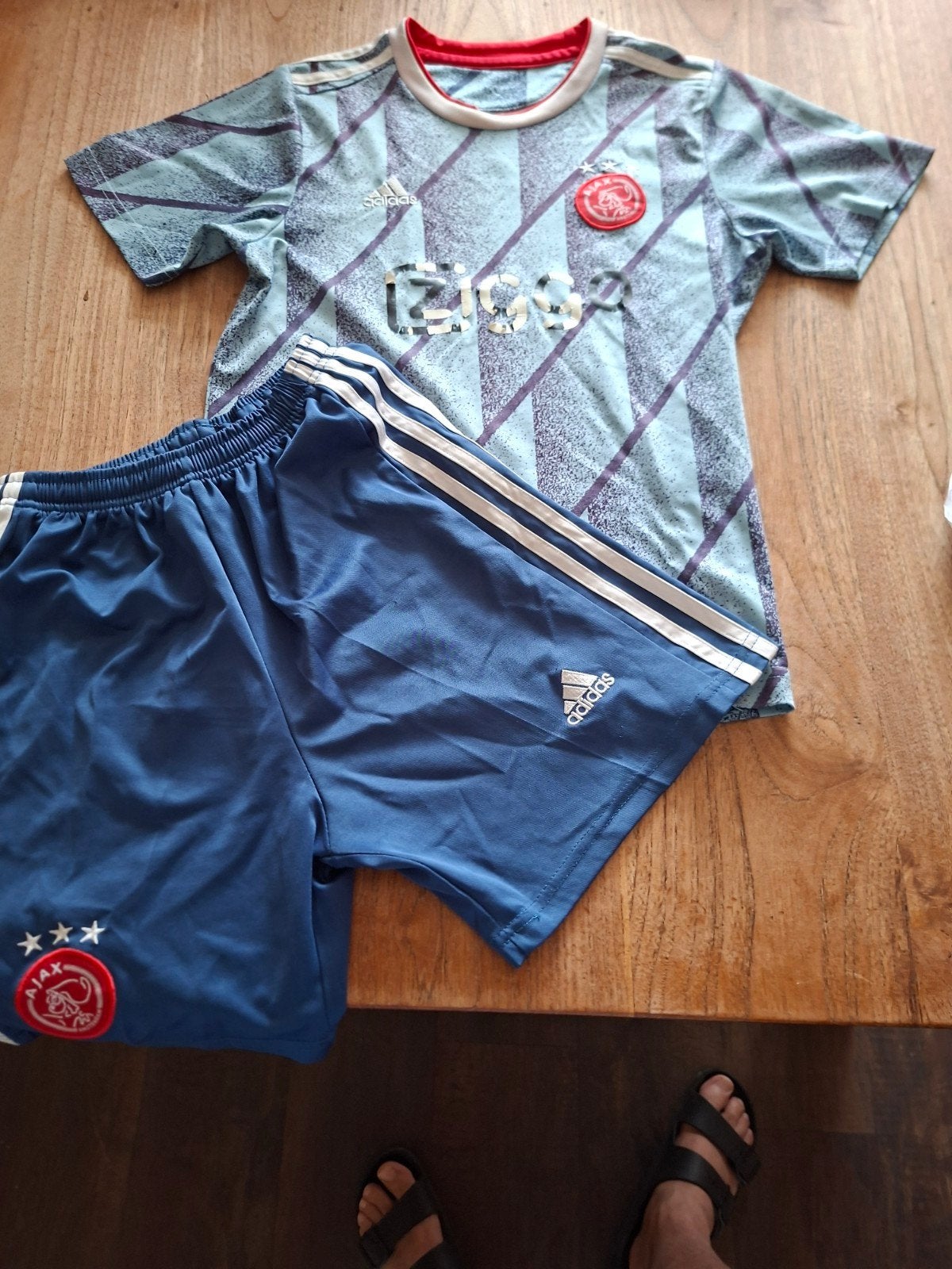 Ajax shirt en broekje, Sport en Fitness, Maat XS of kleiner, Ophalen of Verzenden, Shirt