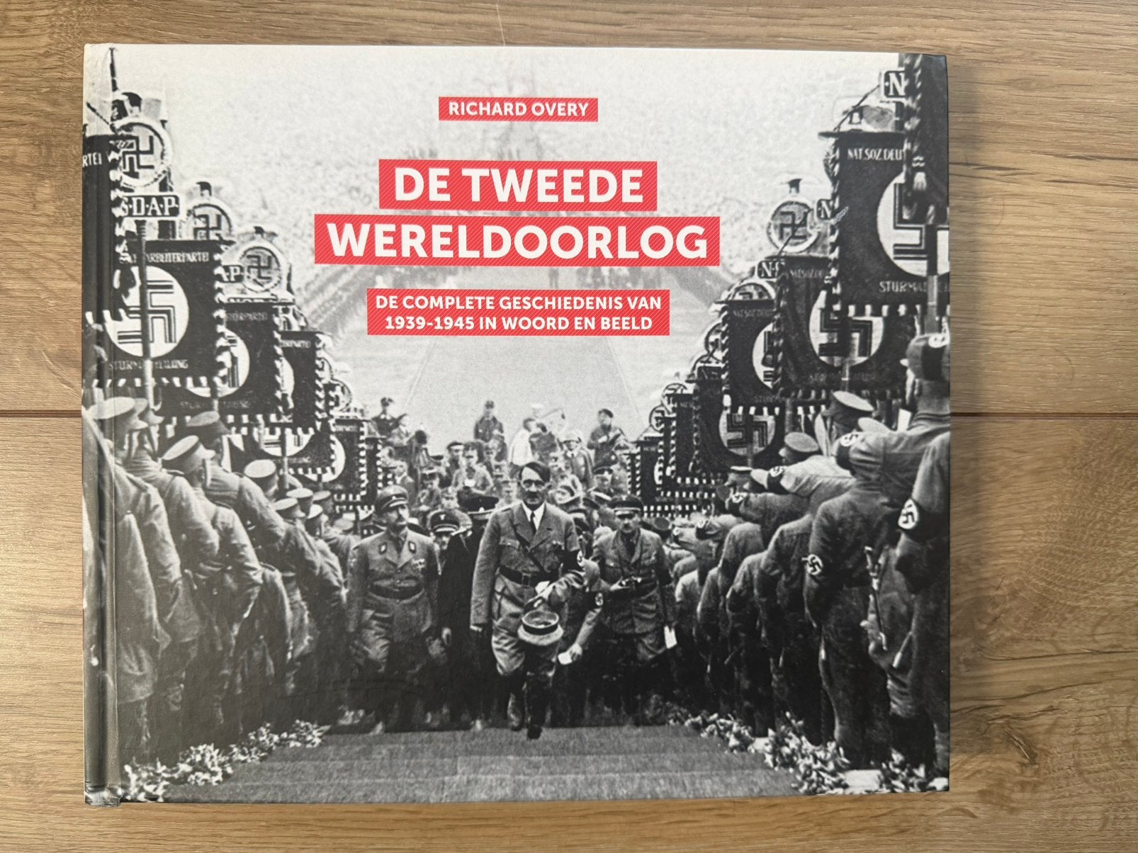 De Tweede Wereldoorlog - Richard Overy, Ophalen of Verzenden, Tweede Wereldoorlog, Zo goed als nieuw, Algemeen