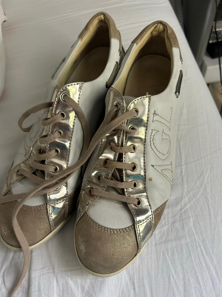 AGL sneakers wit/goud, maat 41, Kleding | Dames, Schoenen, Ophalen of Verzenden, Gedragen, Wit, Sneakers of Gympen