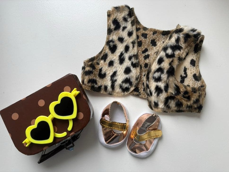 Meerdere sets poppenkleertjes, Ophalen of Verzenden, Zo goed als nieuw, Babypop